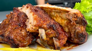 Не передать словами, насколько вкусным получается мясо по этому рецепту: в маринад добавляю кислое яблоко(сочетание-бесподобное)