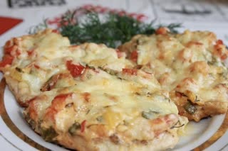 Куриная грудка _под шубой_ в духовке.Сочная куриная грудка.